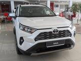 Toyota RAV4 2023 года за 19 590 000 тг. в Атырау