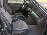 Mercedes-Benz E 280 2001 года за 5 000 000 тг. в Шымкент – фото 4