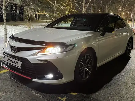 Toyota Camry 2021 года за 17 000 000 тг. в Алматы – фото 10