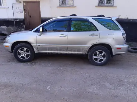 Lexus RX 300 2002 года за 6 000 000 тг. в Алтай – фото 4