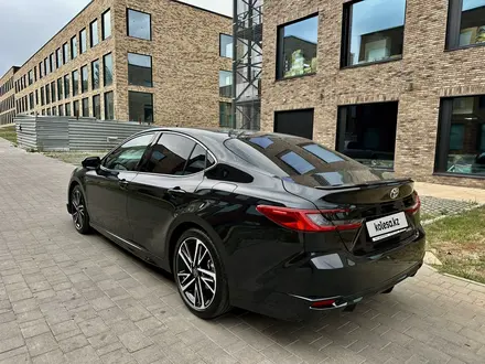 Toyota Camry 2024 года за 15 900 000 тг. в Алматы – фото 3