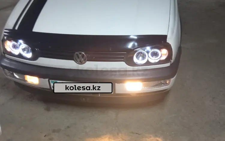 Volkswagen Golf 1993 года за 1 300 000 тг. в Алматы