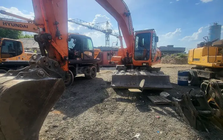 Doosan  DX210W 2014 года за 35 000 000 тг. в Астана