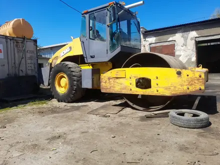 XCMG  XGC16000 2012 года за 11 000 000 тг. в Шымкент