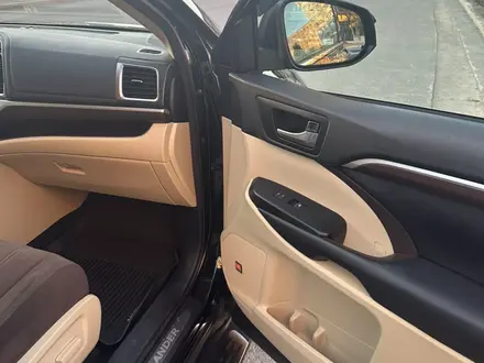 Toyota Highlander 2016 года за 12 500 000 тг. в Атырау – фото 29