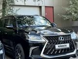 Lexus LX 570 2017 года за 34 000 000 тг. в Астана – фото 3