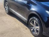 Toyota RAV4 2016 годаүшін10 800 000 тг. в Семей