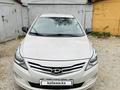 Hyundai Solaris 2014 годаүшін4 800 000 тг. в Караганда – фото 2