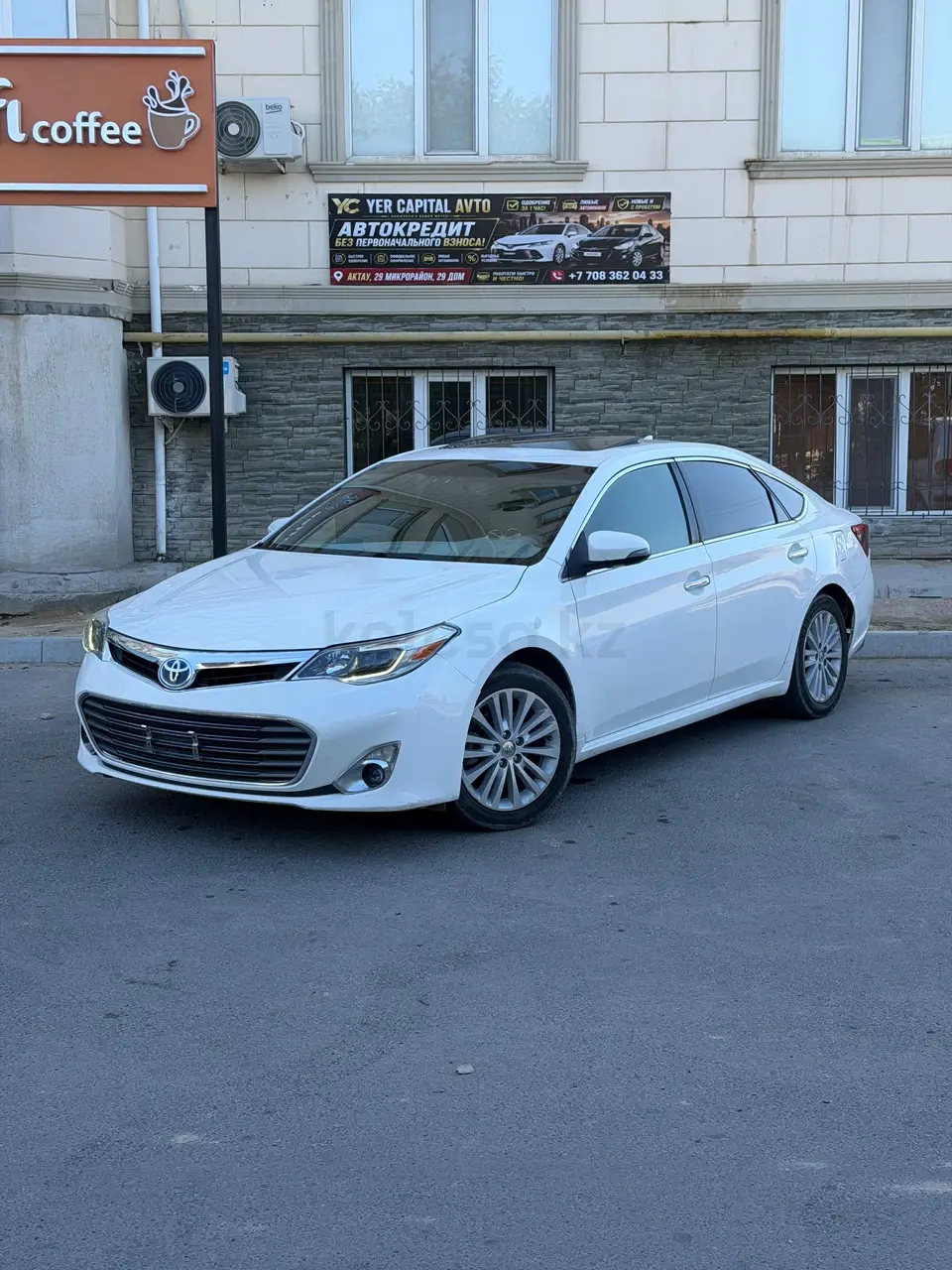 Toyota Avalon, 2015