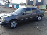 Mercedes-Benz E 230 1990 года за 1 000 000 тг. в Усть-Каменогорск – фото 2