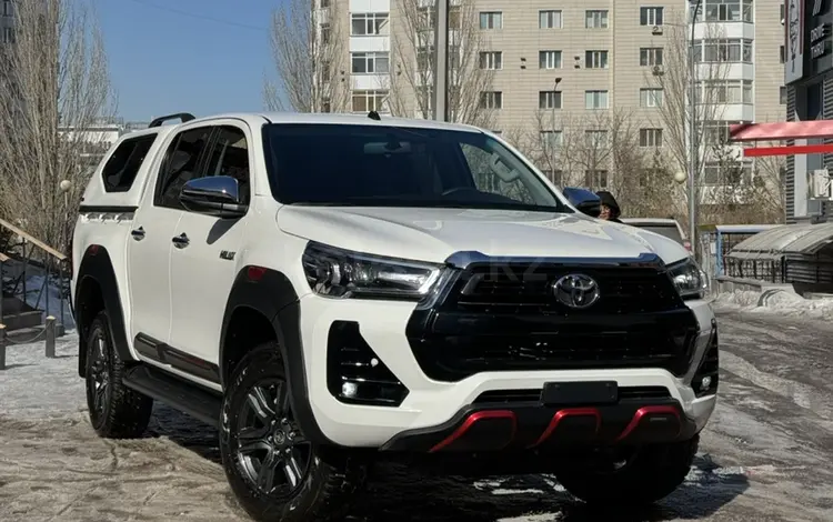 Toyota Hilux 2023 года за 26 000 000 тг. в Астана