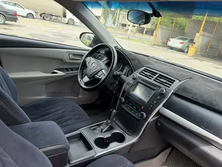 Toyota Camry 2015 года за 8 000 000 тг. в Шымкент – фото 5