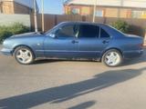 Mercedes-Benz E 200 1997 года за 2 000 000 тг. в Костанай – фото 2