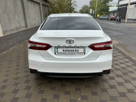 Toyota Camry 2021 года за 15 200 000 тг. в Тараз – фото 5