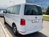 Volkswagen Caravelle 2017 годаүшін18 000 000 тг. в Алматы – фото 5