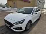 Hyundai i30 2023 годаfor9 800 000 тг. в Астана – фото 2