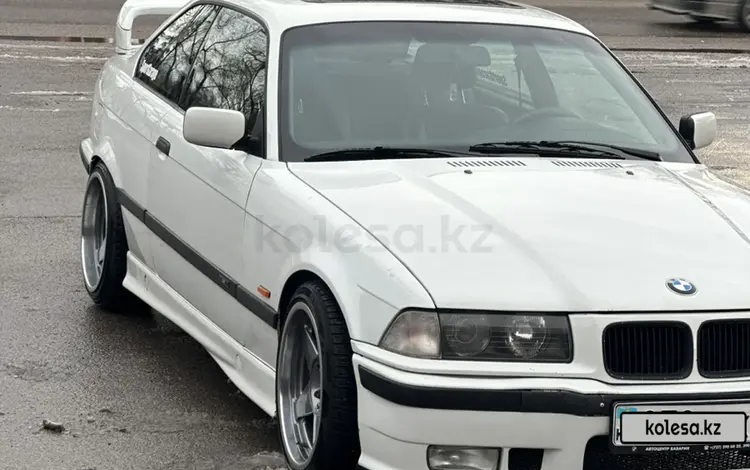 BMW 325 1993 года за 3 000 000 тг. в Алматы