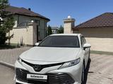 Toyota Camry 2020 года за 14 600 000 тг. в Алматы