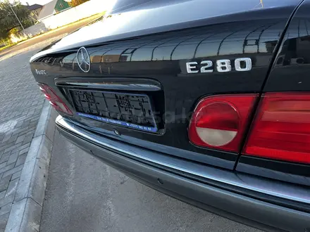 Mercedes-Benz E 280 2000 года за 4 200 000 тг. в Астана – фото 17