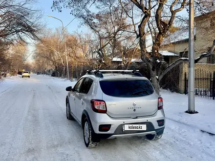 Renault Sandero Stepway 2016 года за 4 300 000 тг. в Караганда – фото 18