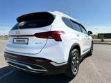 Hyundai Santa Fe 2021 года за 16 000 000 тг. в Караганда