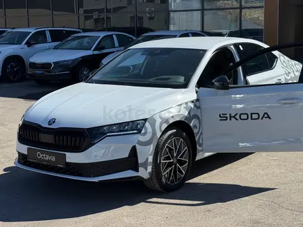 Skoda Octavia Sportline 2025 года за 14 990 000 тг. в Караганда