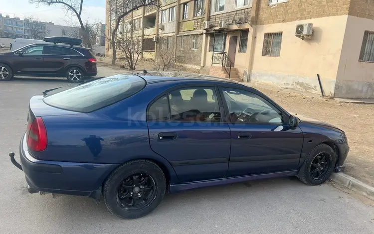 Mitsubishi Carisma 2002 годаfor1 500 000 тг. в Актау