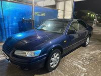 Toyota Camry Gracia 1998 года за 3 100 000 тг. в Семей