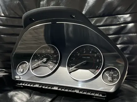 Щиток приборов в идеальном состоянии на BMW f30/f31/f34, f32/f/33/f36 за 55 000 тг. в Алматы – фото 3