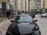 Toyota Camry 2018 года за 13 500 000 тг. в Актау