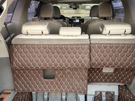 Toyota Sienna 2013 года за 13 500 000 тг. в Алматы – фото 18