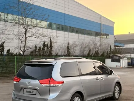 Toyota Sienna 2013 года за 13 500 000 тг. в Алматы – фото 4