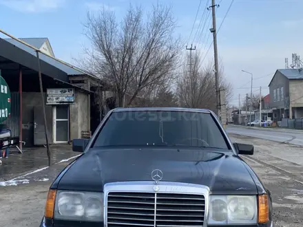 Mercedes-Benz E 200 1993 года за 1 500 000 тг. в Шымкент