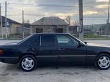 Mercedes-Benz E 200 1993 года за 1 500 000 тг. в Шымкент – фото 4