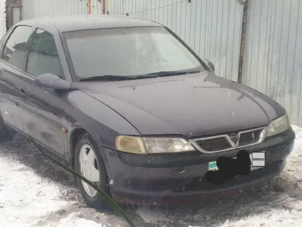 Opel Vectra 1997 года за 1 200 000 тг. в Актобе – фото 2