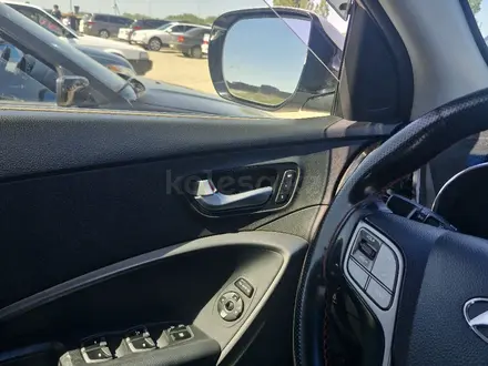 Hyundai Santa Fe 2013 года за 8 500 000 тг. в Актобе – фото 16