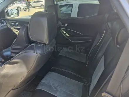 Hyundai Santa Fe 2013 года за 8 500 000 тг. в Актобе – фото 7