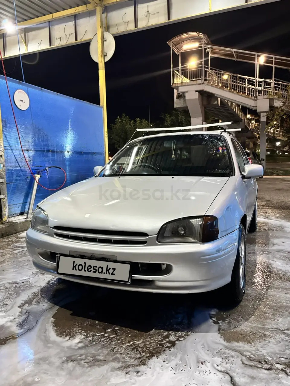Toyota Starlet, 1998