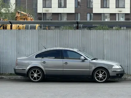 Volkswagen Passat 2004 года за 3 200 000 тг. в Астана – фото 8