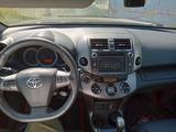 Toyota RAV4 2012 годаүшін8 000 000 тг. в Актобе – фото 5