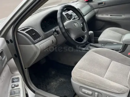 Toyota Camry 2003 года за 3 950 000 тг. в Алматы – фото 12