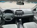 Toyota Camry 2003 годаүшін3 950 000 тг. в Алматы – фото 13