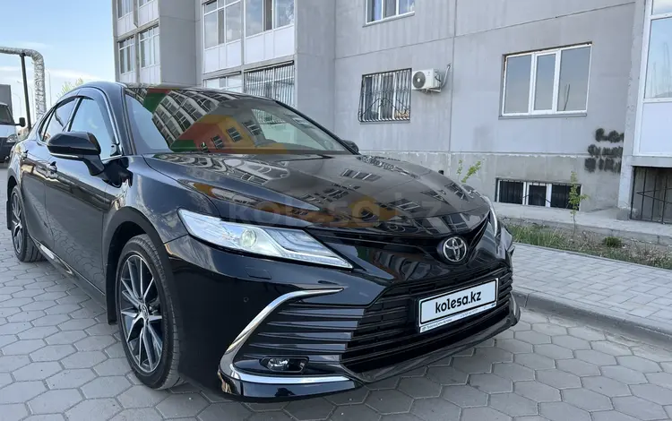 Toyota Camry 2021 года за 22 000 000 тг. в Караганда