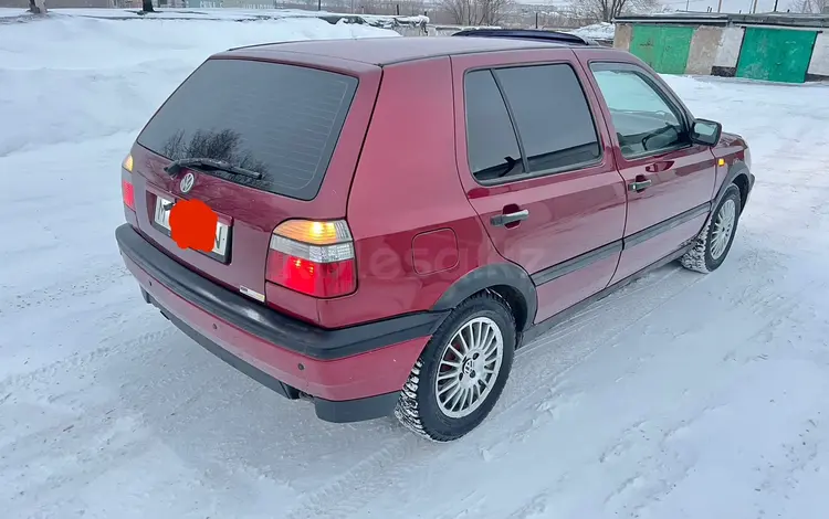 Volkswagen Golf 1993 года за 1 595 000 тг. в Караганда