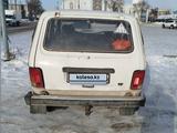 ВАЗ (Lada) Lada 2121 1996 годаүшін900 000 тг. в Актобе – фото 2