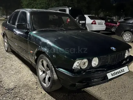 BMW 525 1992 года за 800 000 тг. в Алматы