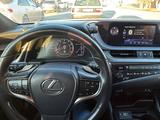 Lexus ES 250 2019 года за 19 000 000 тг. в Кызылорда – фото 4