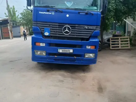 Mercedes-Benz  Actros 2002 года за 15 700 000 тг. в Алматы – фото 4