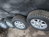 Комплект дисков с резиной в отличном состоянии за 350 000 тг. в Алматы – фото 2