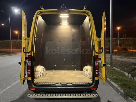 Mercedes-Benz Sprinter 2013 года за 12 500 000 тг. в Алматы – фото 4